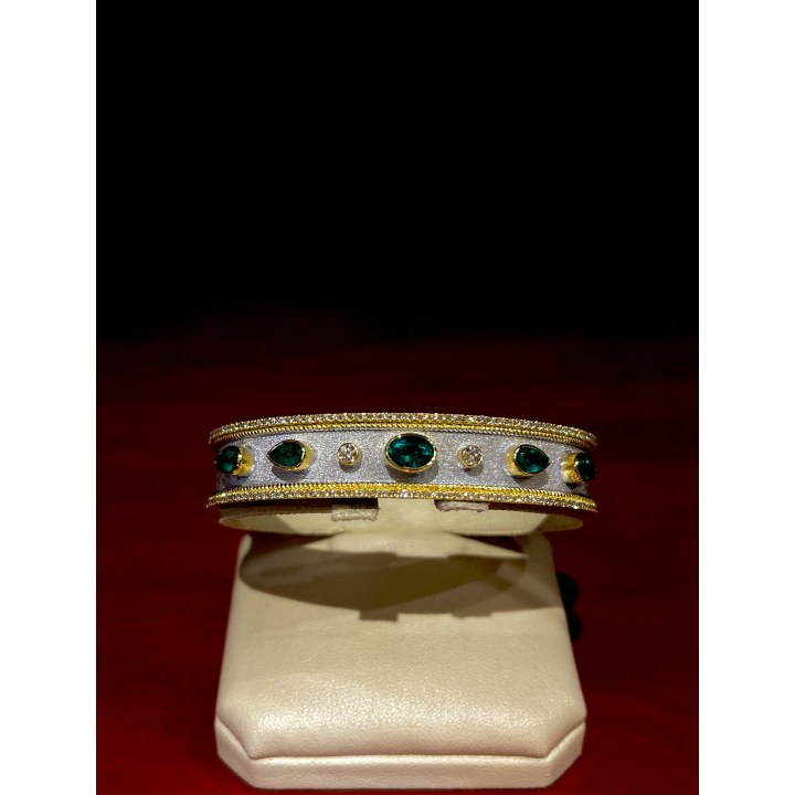 Byzantine Gold Bracelet K18, Yellow 33,5gr, 1.38ct diamond, 2.38ct emerald