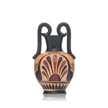 Krater of the Classical Period 480 BC. - 