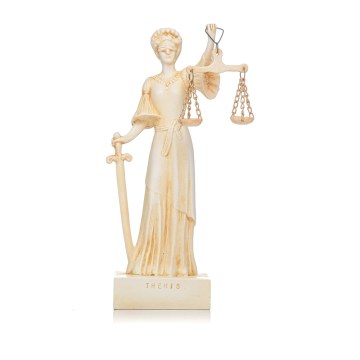 Η Θεά Θέμιδα